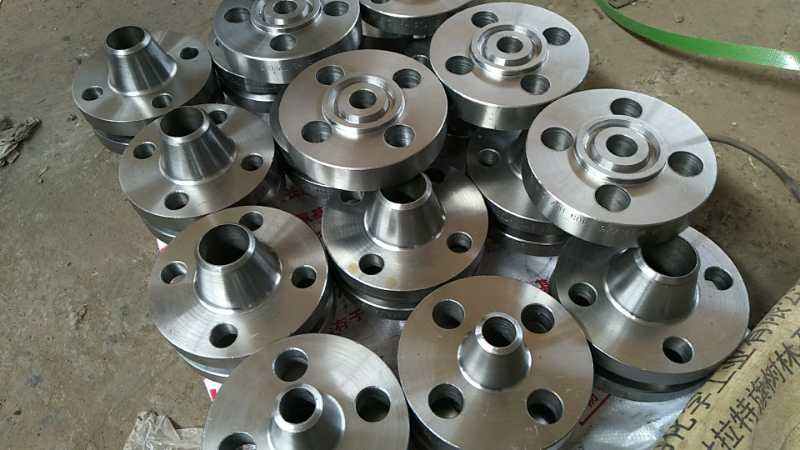 鋼板法蘭和鍛打法蘭的區(qū)別？